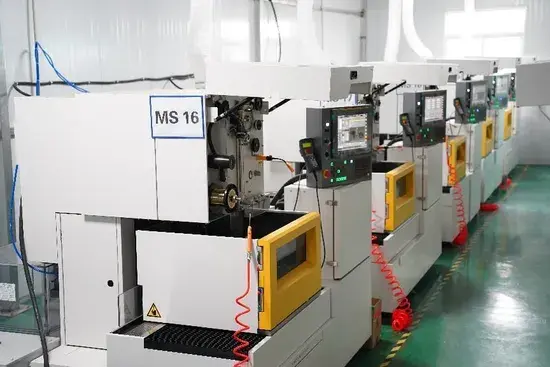 Multi-Axis XC Panel Benders machine view 3